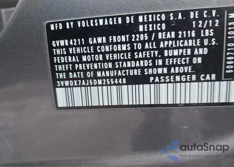 2013 Volkswagen Jetta 2.5L Se z USA, uszkodzony, nr VIN 3VWDX7AJ5DM255448